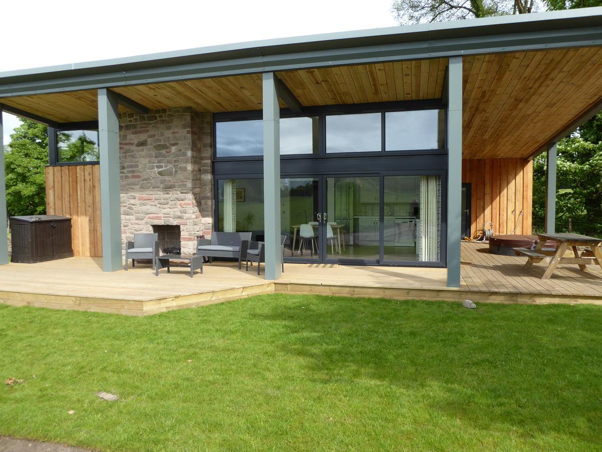 Auchendennan Farm Self Catering Cottages بالّوتْشْ المظهر الخارجي الصورة