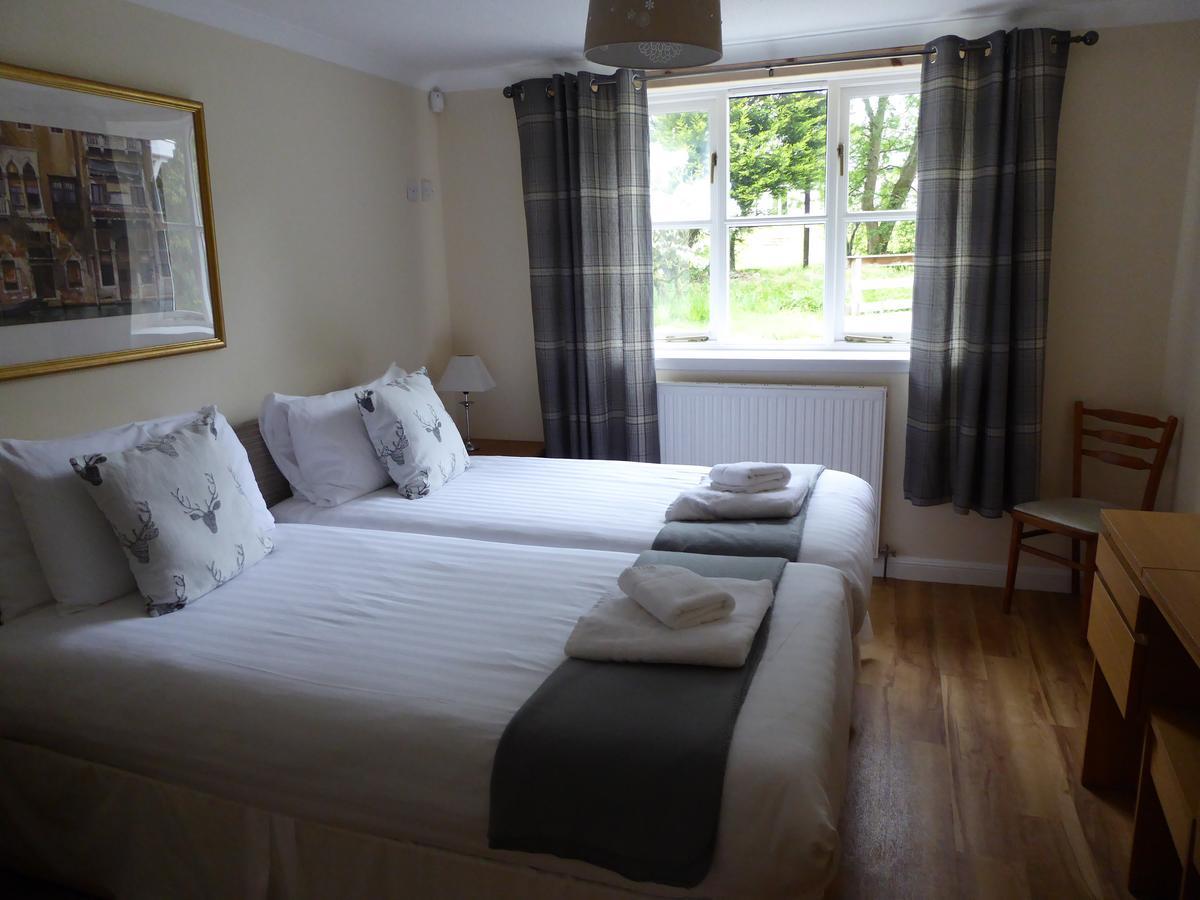 Auchendennan Farm Self Catering Cottages بالّوتْشْ المظهر الخارجي الصورة