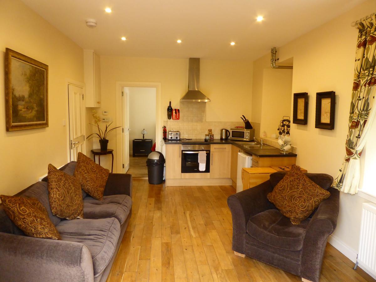 Auchendennan Farm Self Catering Cottages بالّوتْشْ المظهر الخارجي الصورة